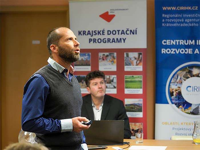 Starostové měli zájem o problematiku internetu Starostové měli zájem o problematiku internetu