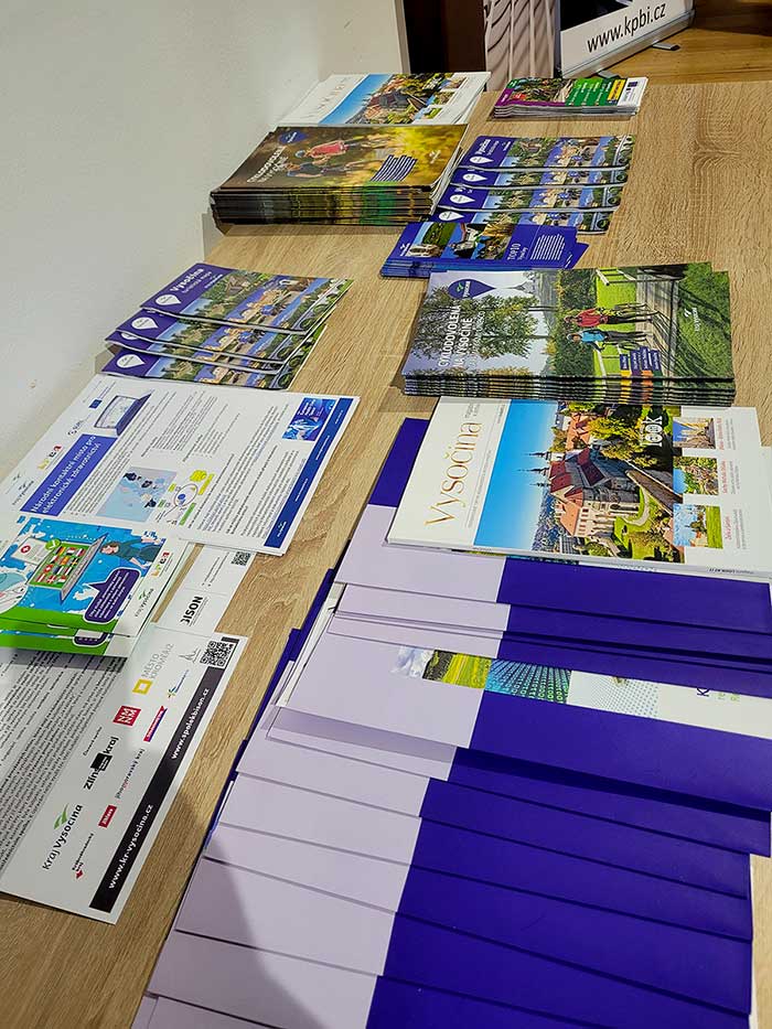 Robotický čistič v Jihlavské nemocnici a radar v mobilu. Seminář Internet v Telči nabídl zajímavá témata Robotický čistič v Jihlavské nemocnici a radar v mobilu. Seminář Internet v Telči nabídl zajímavá témata