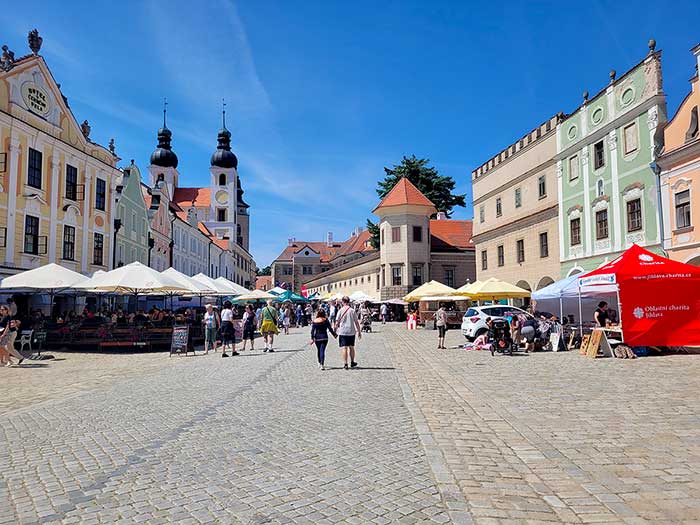 Robotický čistič v Jihlavské nemocnici a radar v mobilu. Seminář Internet v Telči nabídl zajímavá témata Robotický čistič v Jihlavské nemocnici a radar v mobilu. Seminář Internet v Telči nabídl zajímavá témata